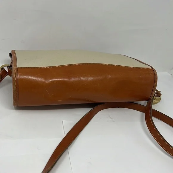 Dooney & Bourke Ivory Cream Pebble and Brown Leather Zip Crossbody Shoulder Bag - Picture 9 of 14